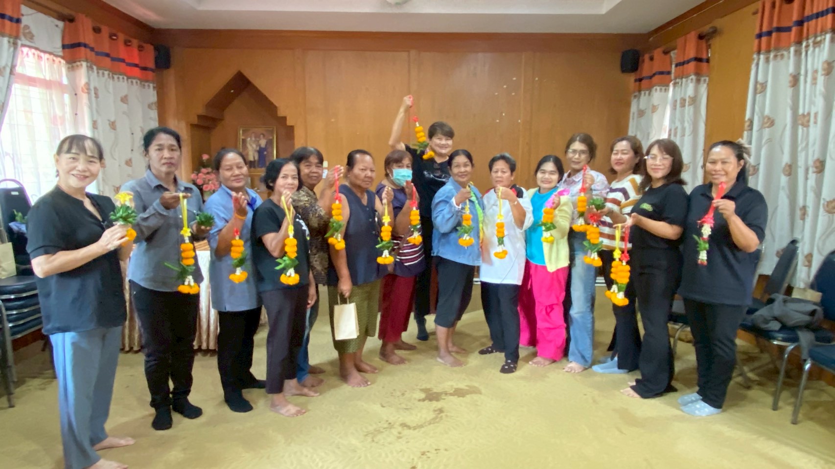 โครงการทักษะชีวิต การดูแลสุขภาพ และการสืบสานภูมิปัญญาไทย