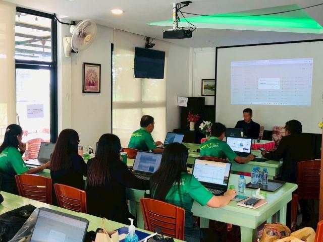 4. การพัฒนาระบบช่วยเหลือผู้เรียนรายบุคคลออนไลน์ (อบรมวันที่ 1 )