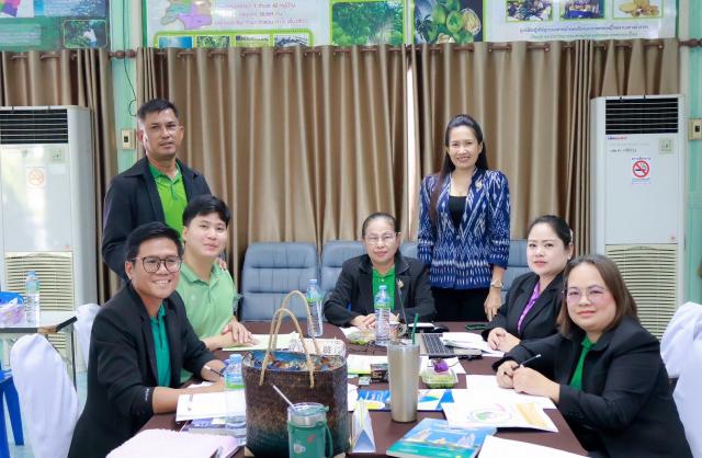 2. สกร.ระดับอำเภอสรรพยา เข้าร่วมการประชุมเชิงปฏิบัติการสร้างเครื่องมือวัดผลและประเมินผล