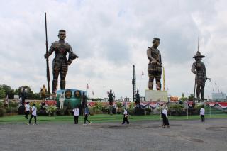 3. โครงการจัดการเรียนรู้เทิดทูนสถาบันและเรียนรู้ประวัติศาสตร์ชาติไทย