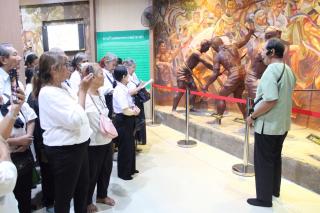 19. โครงการจัดการเรียนรู้เทิดทูนสถาบันและเรียนรู้ประวัติศาสตร์ชาติไทย