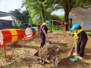 8. ร่วมกิจกรรมจิตอาสาวันสมเด็จพระมหาธีรราชเจ้า ประจำปี 2568