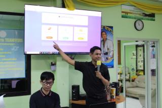 13. โครงการพัฒนาผู้เรียนการใช้โปรแกรมระบบช่วยเหลือผู้เรียนรายบุคคลตามนโยบาย &ldquo;เรียนได้ทุกที่ ทุกเวลา&rdquo; รุ่นที่ 1