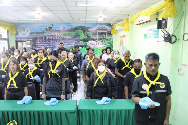 2. จิตอาสาพัฒนา  ปรับภูมิทัศน์  สกร.ระดับอำเภอสรรพยา  และหน่วยงานต้นสังกัด