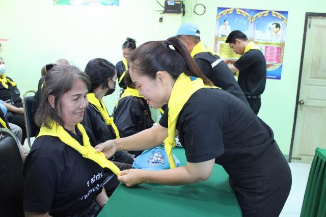 4. จิตอาสาพัฒนา  ปรับภูมิทัศน์  สกร.ระดับอำเภอสรรพยา  และหน่วยงานต้นสังกัด