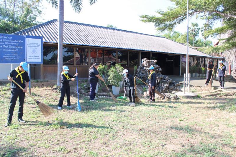 3. เข้าร่วมโครงการจิตอาสา  เนื่องในวันคล้ายวันปราบดาภิเษก