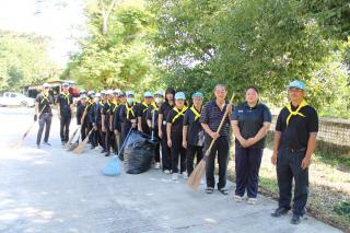 12. ร่วมโครงการจิตอาสา  เนื่องในวันคล้ายวันปราบดาภิเษก