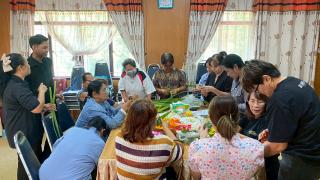 8. โครงการทักษะชีวิต การดูแลสุขภาพ และการสืบสานภูมิปัญญาไทย