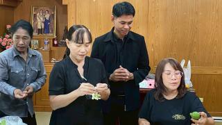 16. โครงการทักษะชีวิต การดูแลสุขภาพ และการสืบสานภูมิปัญญาไทย