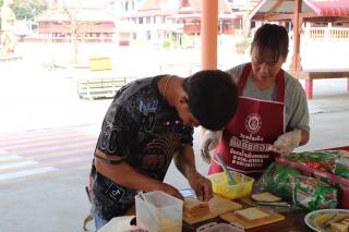 8. โครงการ Learn to Earn การทำแซนวิชโบราณ