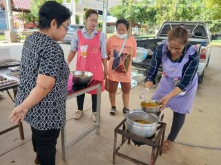 7. กิจกรรมพัฒนาอาชีพชุมชน หลักสูตรการทำเม็ดขนุน