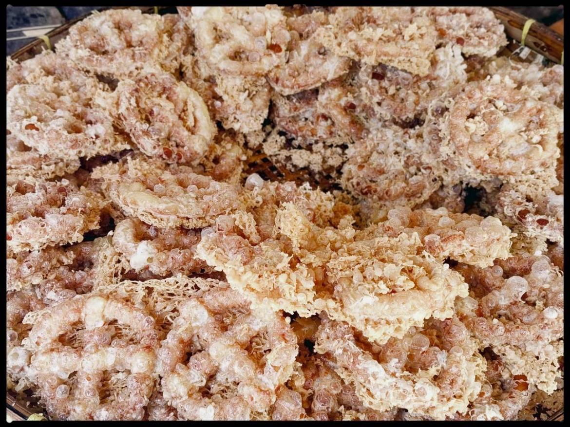 โครงการพัฒนาอาชีพชุมชน  หลักสูตรการทำขนมกง