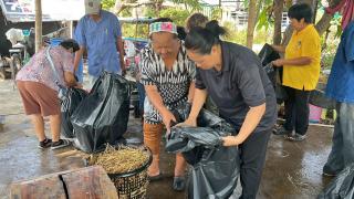 20. โครงการเรียนรู้ตามหลักปรัชญาของเศรษฐกิจพอเพียง (การเพาะเห็ดฟางในตะกร้า)