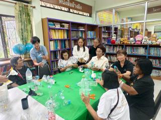 15. โครงการเปลี่ยนขยะเป็นประโยชน์  เพื่อสิ่งแวดล้อมอย่างยั่งยืน