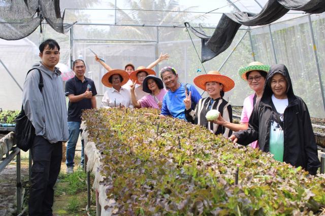 3. โครงการศูนย์ฝึกอาชีพชุมชน หลักสูตรการปลูกพืชผักเกษตรอินทรีย์ธรรมชาติ