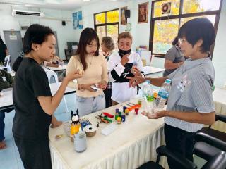 10. หลักสูตรการเปลี่ยนขยะให้เป็นประโยชน์