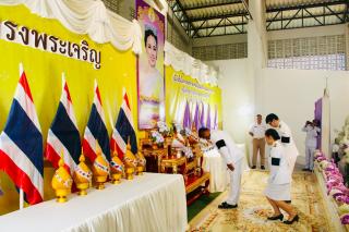 8. เข้าร่วมงานฉลิมพระเกียรติ เนื่องในโอกาสพระราชพิธีมหามงคลเฉลิมพระชนมพรรษา